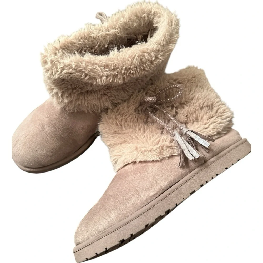 Magellan Outdoors Girls Winter Faux Fur Boots Size 3